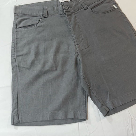 ONIA Men's Gray Linen blend Flat Front Shorts size 31 - Picture 5 of 12